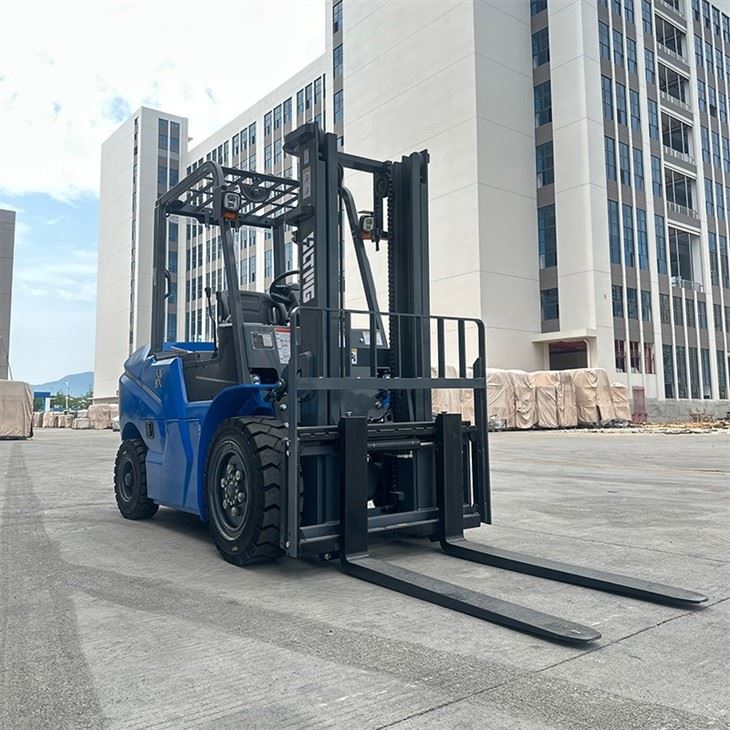 3000kg Electric Counterbalance Forklift