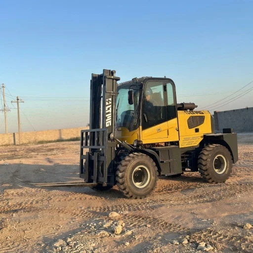 Articulated Rough Terrain Forklift LTR30 Articulated Rough Terrain Forklift LTR30
